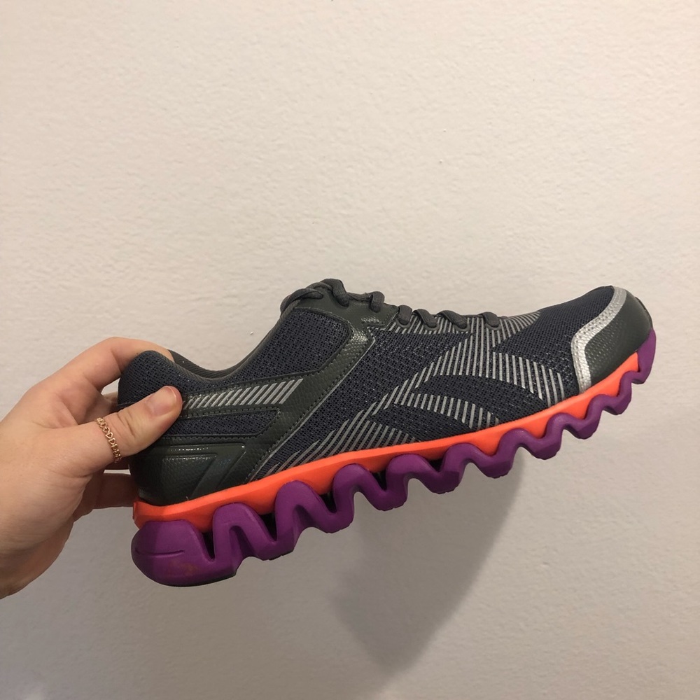 Women’s Reebok Zig Tech Running Shoe NWOT